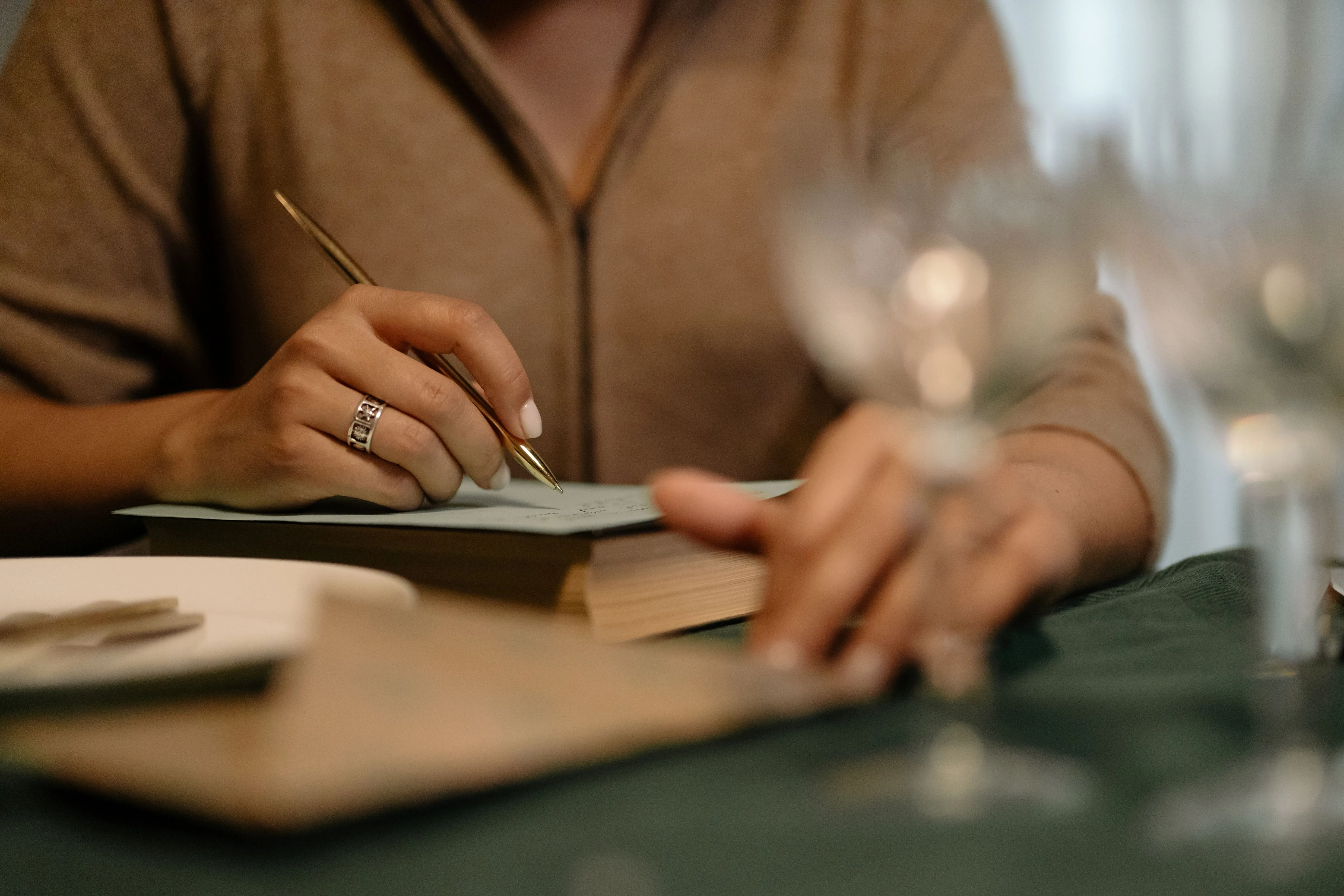 Qualified UAE accountant reviewing AI-prepared VAT return for an edge-case reverse charge transaction before submission