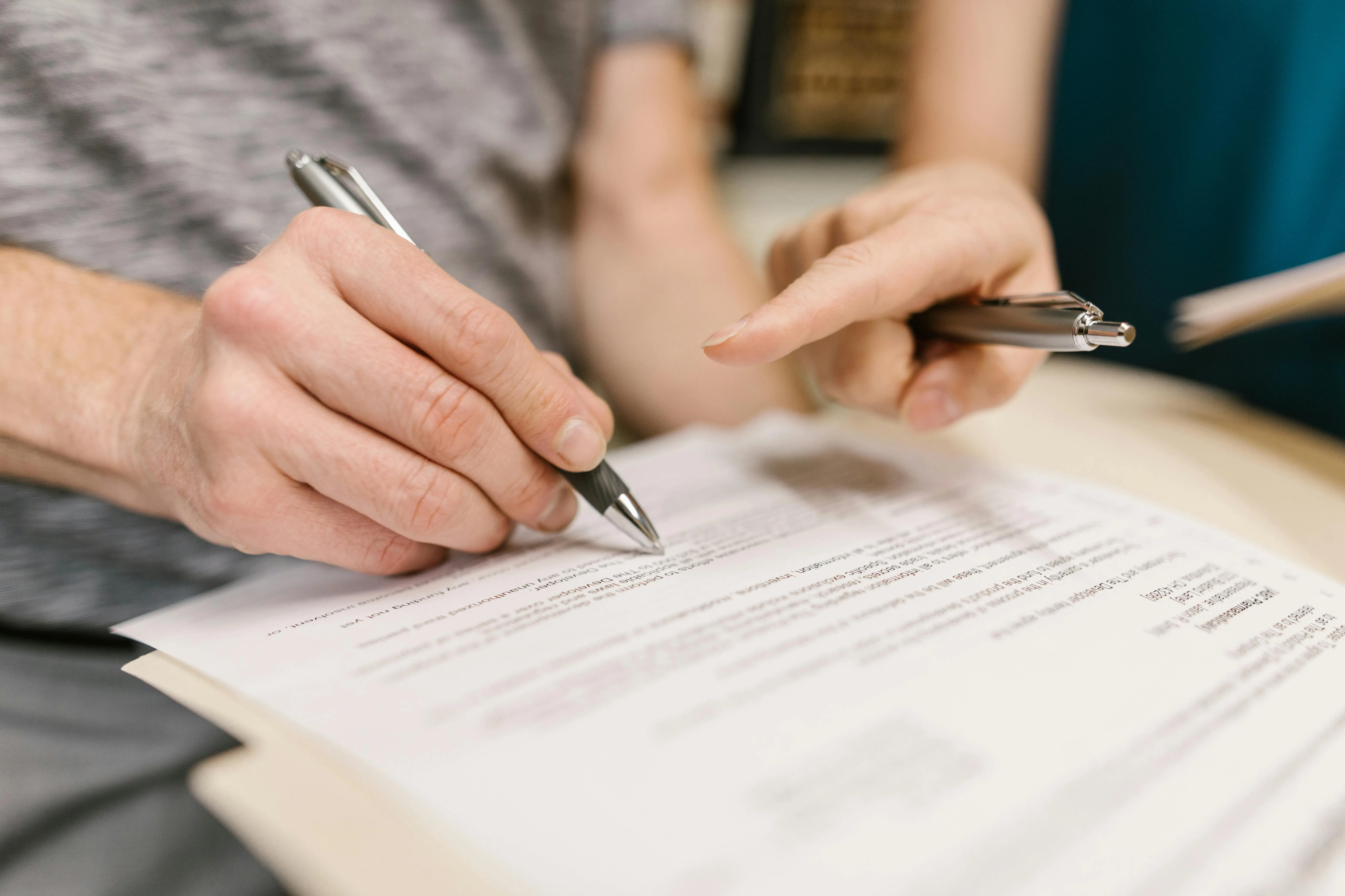 Compliance calendar showing the 31 March registration deadline and 30 September filing date for a natural person tax year