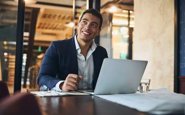 Advisory & company lifecycle — Velmont Crest UAE accounting service