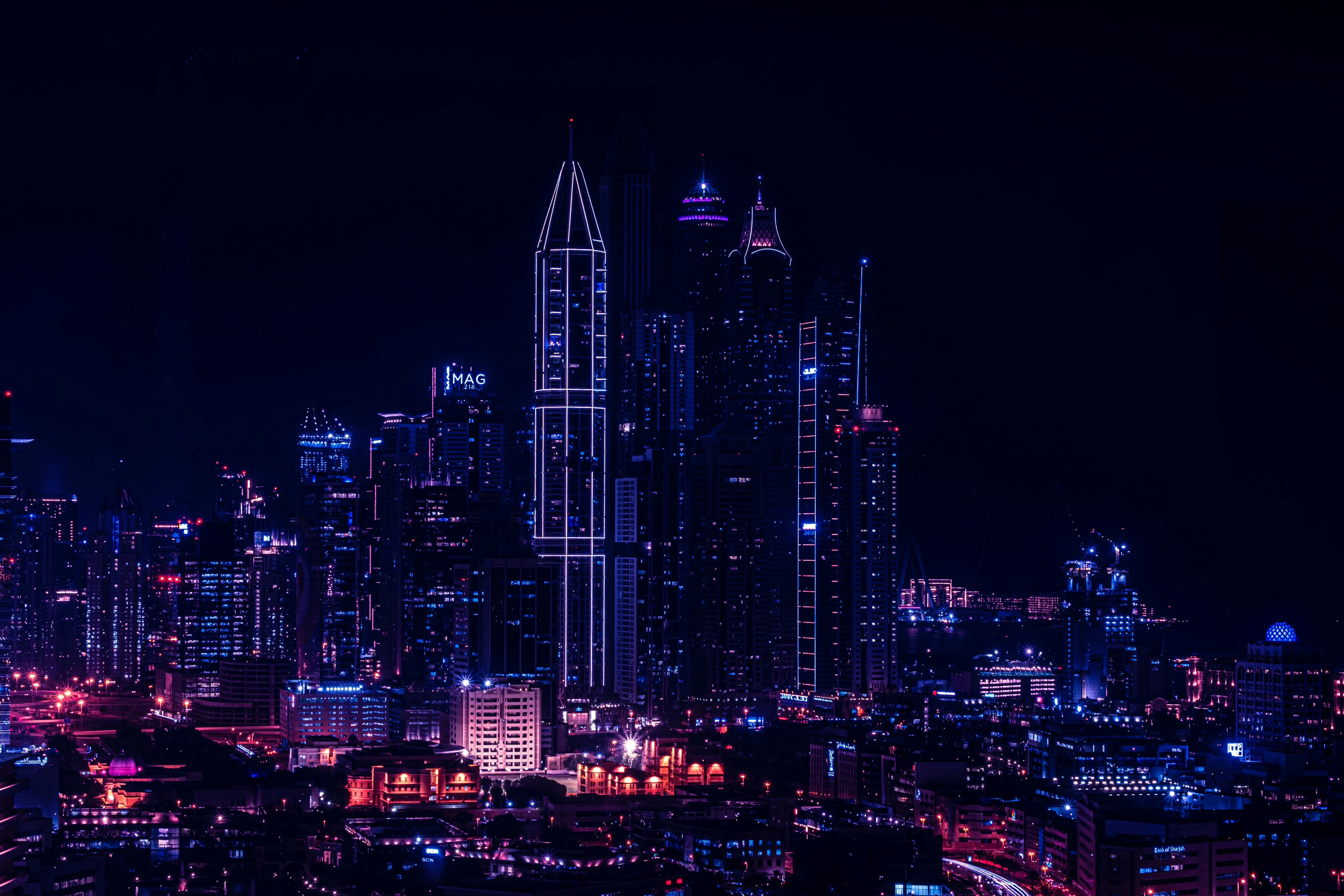 Two UAE group member companies reconciling intra-group invoices ahead of the 2029 VAT group e-invoicing deadline