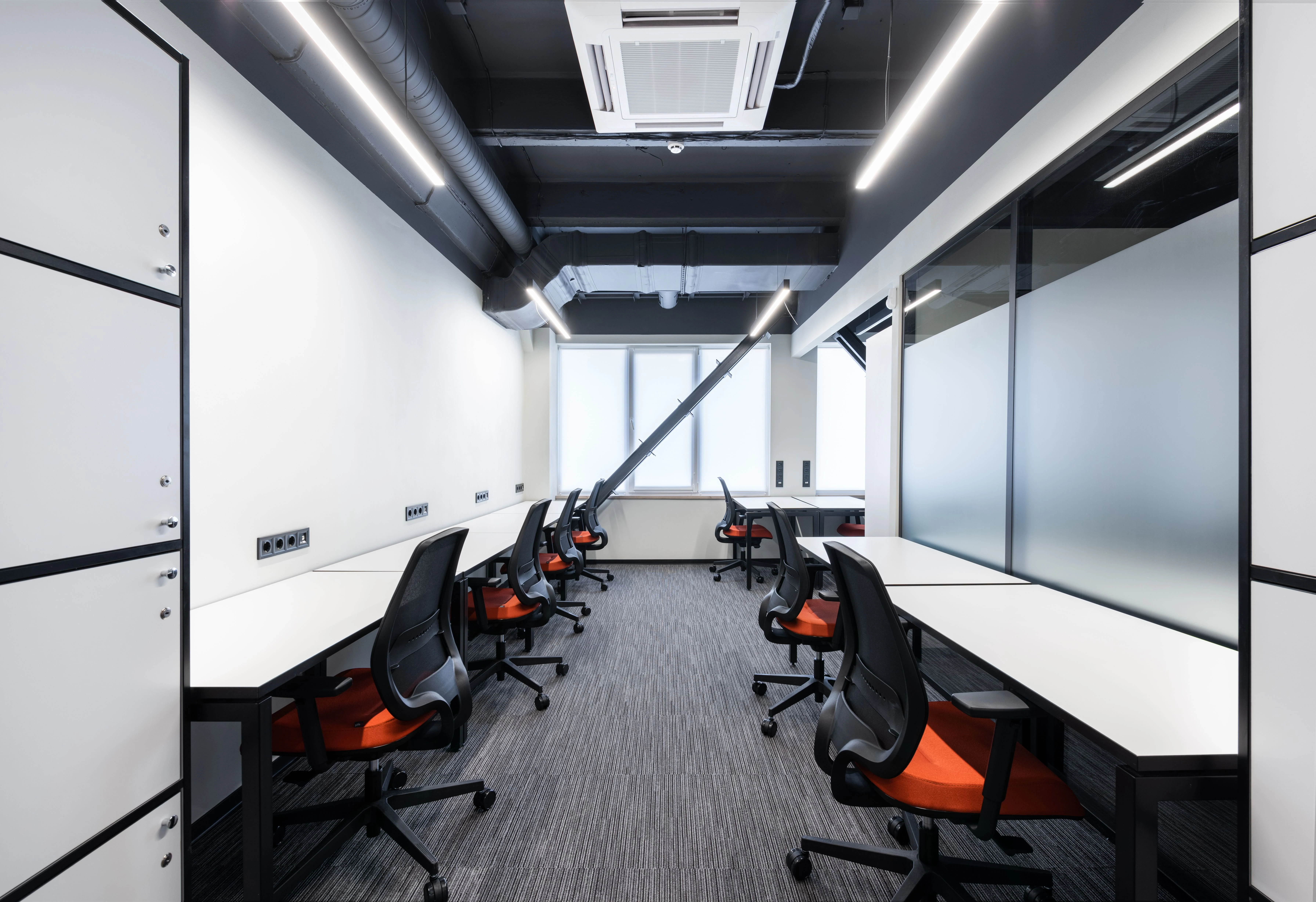 Country-by-Country Reporting documentation desk with the CbC notification, CbC report and OECD three-table jurisdictional data for an in-scope UAE multinational enterprise group under Cabinet Decision 44 of 2020