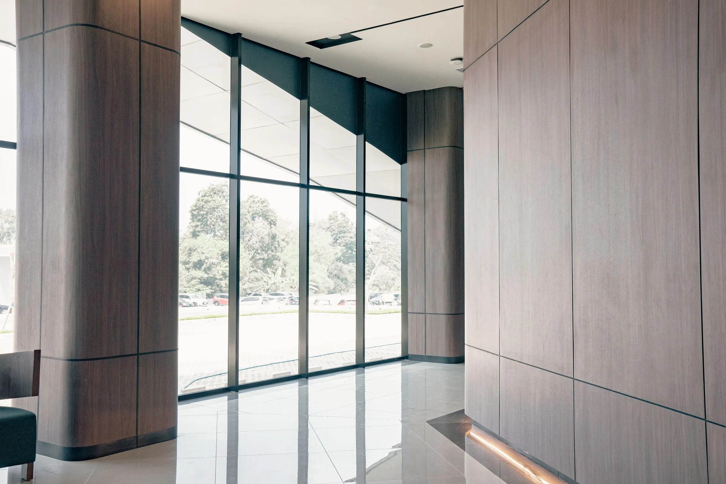 Cross border tax review of company management records and residency day counts protecting a UAE structure from POEM exposure