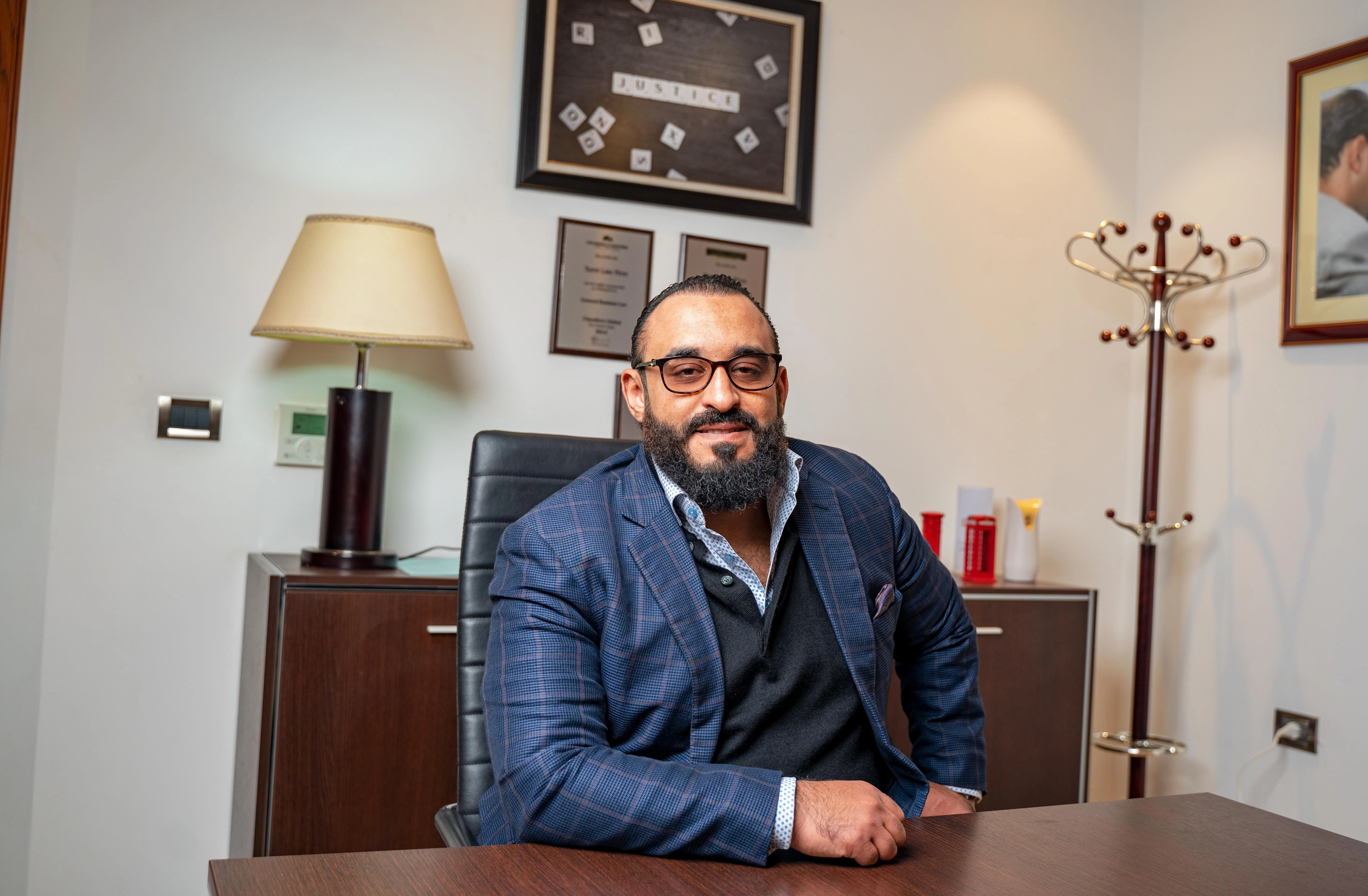Founders signing UAE trade licence and corporate documentation under Velmont Crest business setup advisory in Dubai